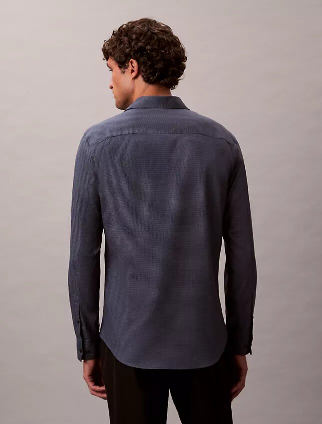 Geometrinen jacquard-kuvioinen slim-fit-paita napit edessä Geometrinen jacquard-kuvioinen slim-fit-paita napit edessä