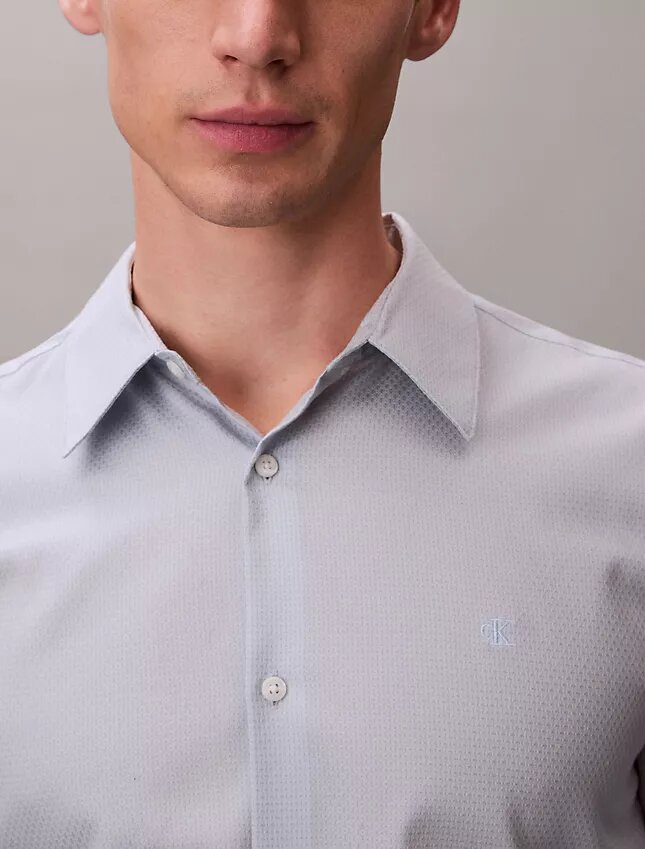Geometrinen jacquard-kuvioinen slim-fit-paita napit edessä Geometrinen jacquard-kuvioinen slim-fit-paita napit edessä