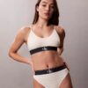 Graafinen Monogram-kuvioinen Microfiber-stretch-Thong