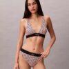 Graafinen Monogram-Microfiber-stretch-korkeavyötäröinen Bikini-alushousu Graafinen Monogram-Microfiber-stretch-korkeavyötäröinen Bikini-alushousu