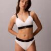 Graafinen Monogram-Microfiber-stretch-korkeavyötäröinen Bikini-alushousu Graafinen Monogram-Microfiber-stretch-korkeavyötäröinen Bikini-alushousu