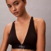Graafinen monogrammi-Microfiber-kuituinen joustava, kevyesti vuorattu kolmiomallinen Bralette Graafinen monogrammi-Microfiber-kuituinen joustava, kevyesti vuorattu kolmiomallinen Bralette