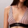 Graafinen monogrammi-Microfiber-kuituinen joustava, kevyesti vuorattu kolmiomallinen Bralette Graafinen monogrammi-Microfiber-kuituinen joustava, kevyesti vuorattu kolmiomallinen Bralette
