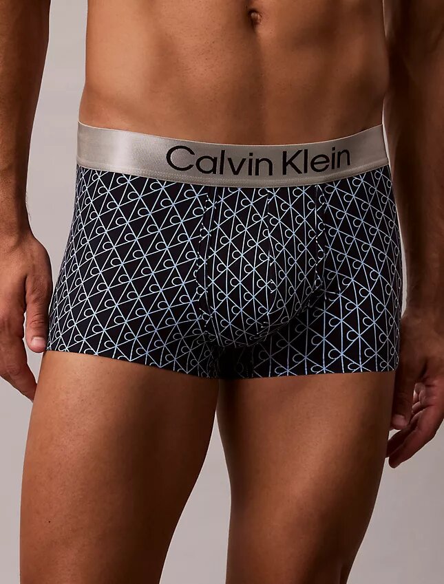 Harjattu Microfiber-materiaaliin perustuva joustava Low Rise Trunk-alushousu Harjattu Microfiber-materiaaliin perustuva joustava Low Rise Trunk-alushousu