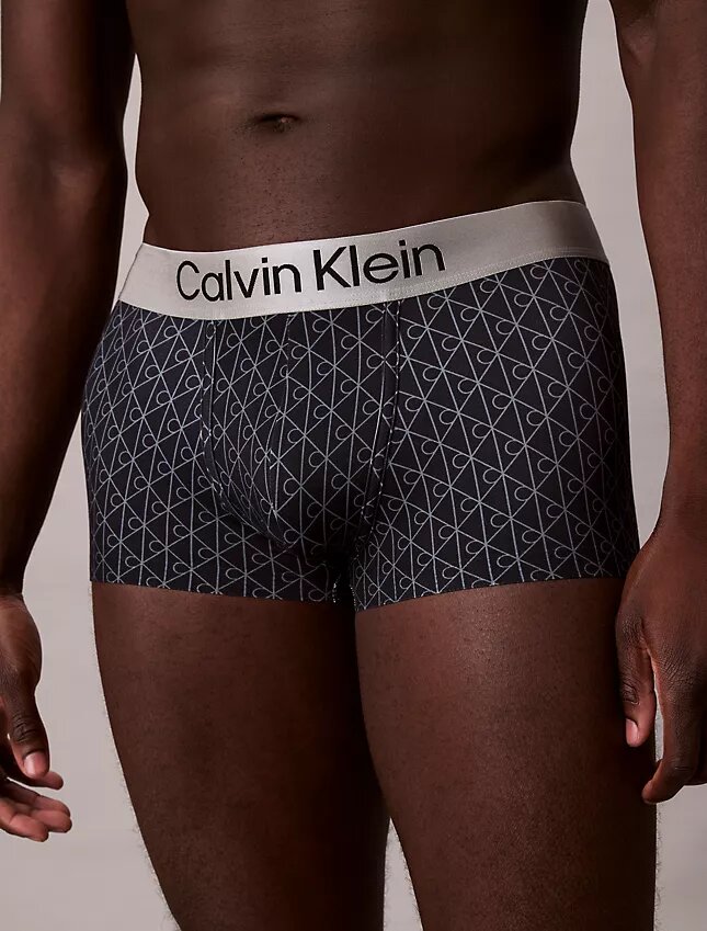Harjattu Microfiber-materiaaliin perustuva joustava Low Rise Trunk-alushousu Harjattu Microfiber-materiaaliin perustuva joustava Low Rise Trunk-alushousu