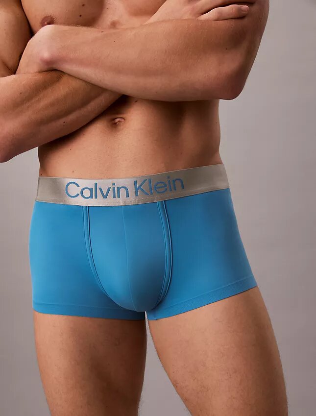 Harjattu Microfiber-materiaaliin perustuva joustava Low Rise Trunk-alushousu Harjattu Microfiber-materiaaliin perustuva joustava Low Rise Trunk-alushousu