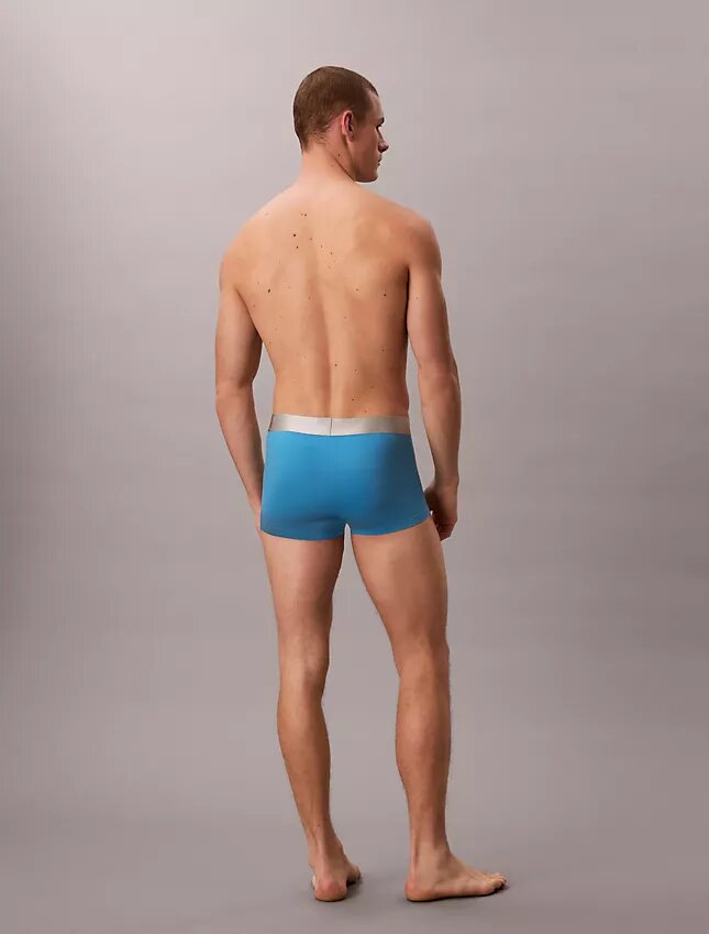 Harjattu Microfiber-materiaaliin perustuva joustava Low Rise Trunk-alushousu Harjattu Microfiber-materiaaliin perustuva joustava Low Rise Trunk-alushousu