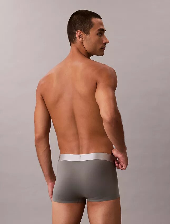 Harjattu Microfiber-materiaaliin perustuva joustava Low Rise Trunk-alushousu Harjattu Microfiber-materiaaliin perustuva joustava Low Rise Trunk-alushousu