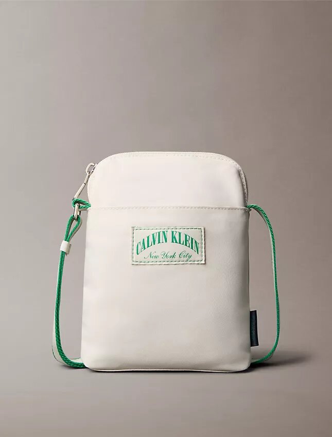 Heritage Classic Capsule Reporter -laukku Heritage Classic Capsule Reporter -laukku