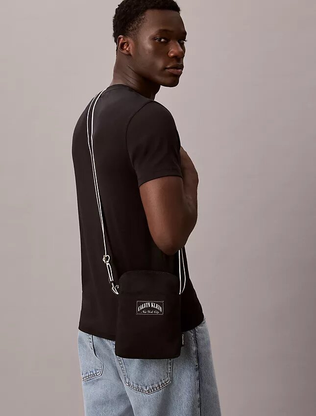 Heritage Classic Capsule Reporter -laukku Heritage Classic Capsule Reporter -laukku