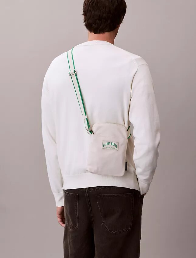 Heritage Classic Capsule Reporter -laukku Heritage Classic Capsule Reporter -laukku