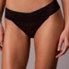 Icon-logolla varustettu pitsinen 3-pakkaus matalavyötäröinen Bikini-alushousu