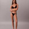 Ihanteellinen puuvillainen string-Bikini