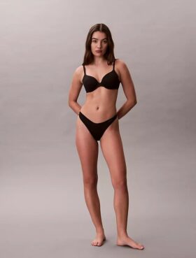 Ihanteellinen Thong Ihanteellinen Thong