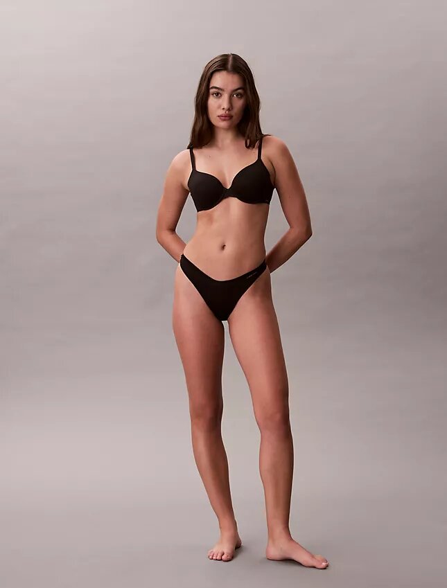 Ihanteellinen Thong Ihanteellinen Thong