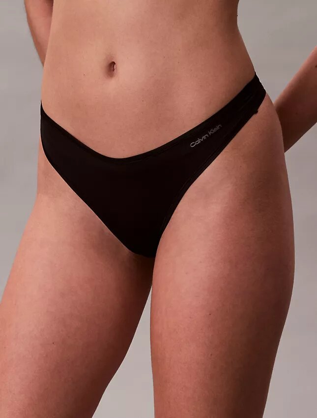 Ihanteellinen Thong Ihanteellinen Thong