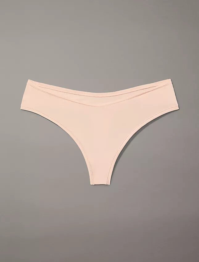 Ihanteellinen Thong Ihanteellinen Thong