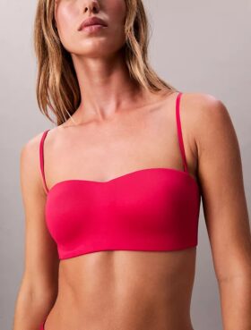 Intense Power Bralette, kevyesti vuorattu Bralette Intense Power Bralette, kevyesti vuorattu Bralette