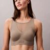 Invisibles Medium Support Mesh -urheiluliivi Invisibles Medium Support Mesh -urheiluliivi