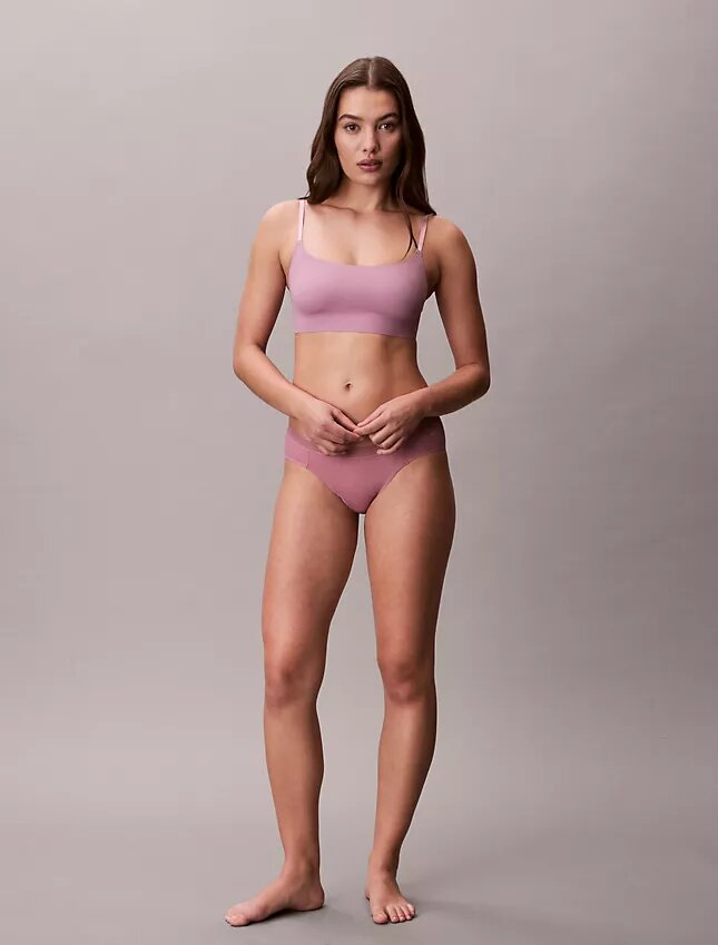 Invisibles-sarjan kaaritueton, kevyesti vuorattu Bralette Invisibles-sarjan kaaritueton, kevyesti vuorattu Bralette