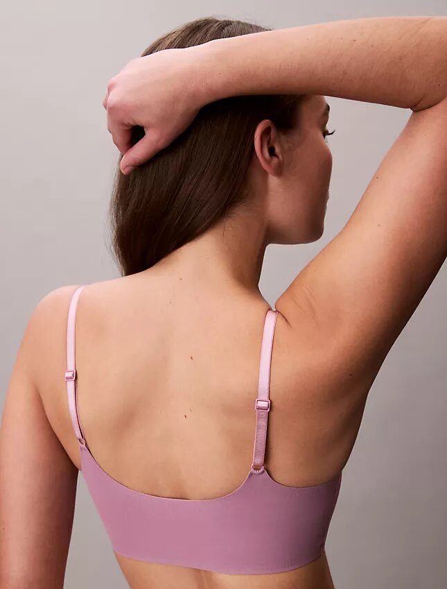 Invisibles-sarjan kaaritueton, kevyesti vuorattu Bralette Invisibles-sarjan kaaritueton, kevyesti vuorattu Bralette