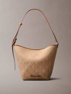 Jacquard-kuvioinen kassi, jossa on logomerkki ja sisätasku