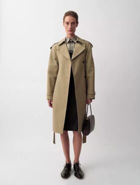 Jones-trenchcoat