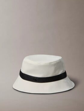 Kangasbucket-hattu Kangasbucket-hattu
