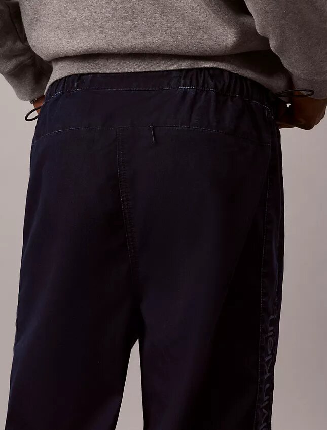 Kevyet indigo-Denim-verkkarihousut Kevyet indigo-Denim-verkkarihousut