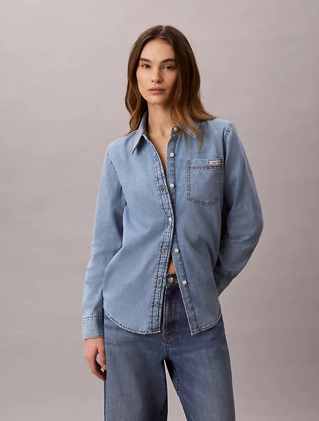 Klassinen denim-paita napit edessä Klassinen denim-paita napit edessä