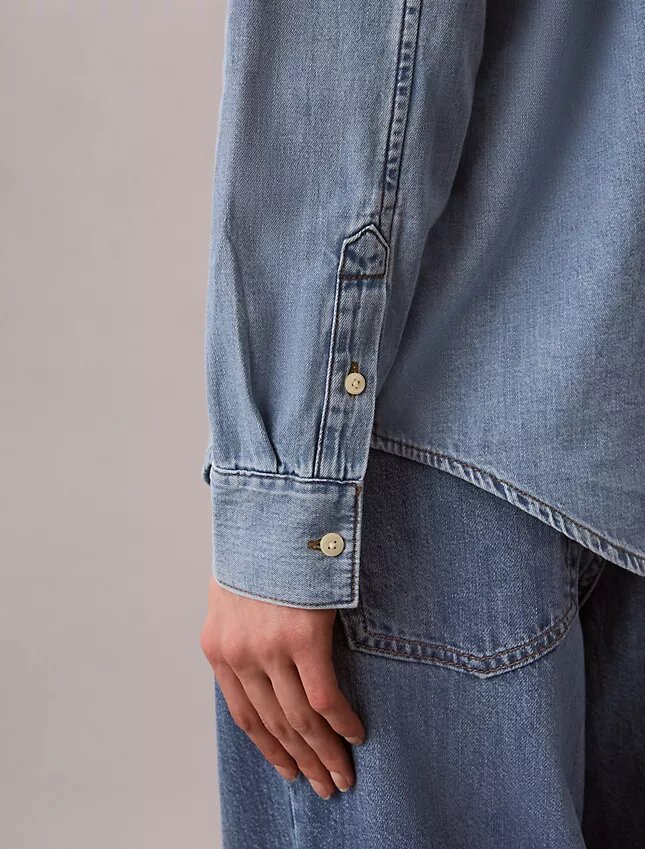 Klassinen denim-paita napit edessä Klassinen denim-paita napit edessä