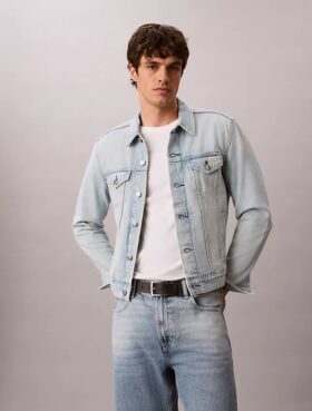 Klassinen Trucker Jacket