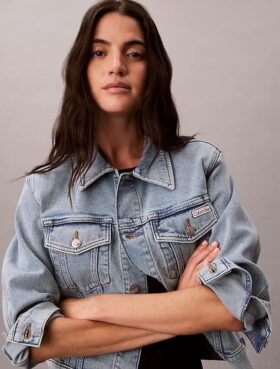 Klassinen Trucker Jacket