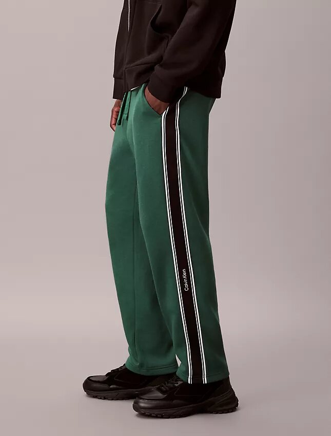 Klassiset fleece-verkkarihousut Klassiset fleece-verkkarihousut