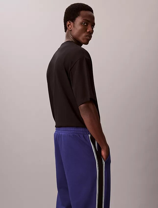Klassiset fleece-verkkarihousut Klassiset fleece-verkkarihousut