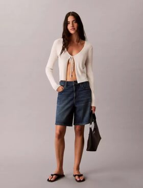 Käännetty helma A-linjaiset Denim-shortsit
