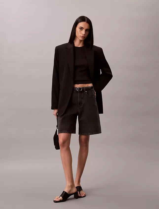 Käännetty helma A-linjaiset Denim-shortsit Käännetty helma A-linjaiset Denim-shortsit