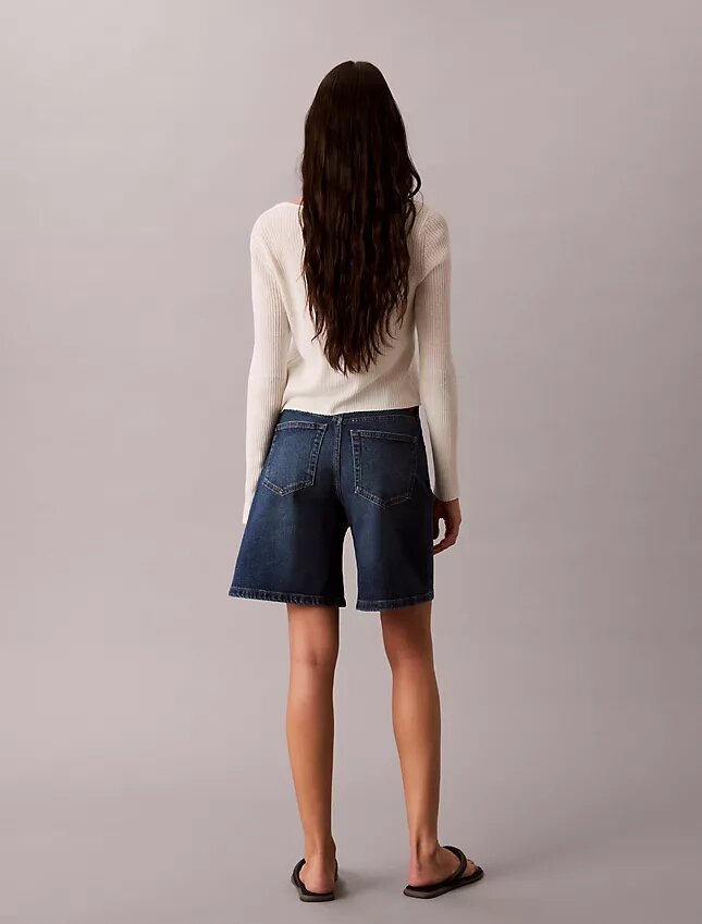 Käännetty helma A-linjaiset Denim-shortsit Käännetty helma A-linjaiset Denim-shortsit