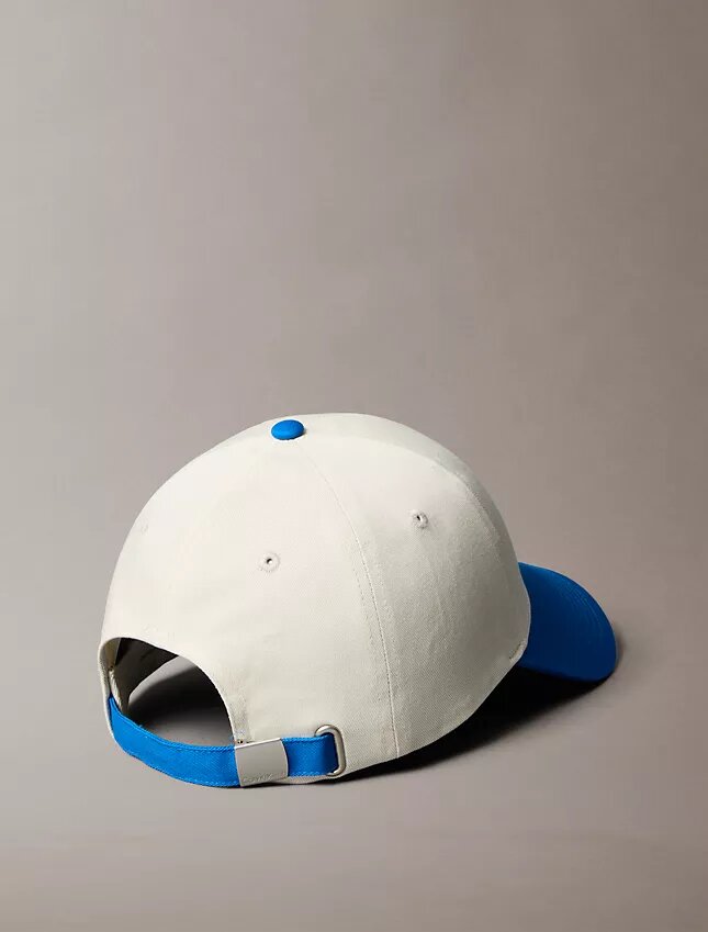 Kontrastivärinen brodeerattu logo-baseball-lippis Kontrastivärinen brodeerattu logo-baseball-lippis
