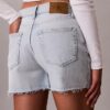 Korkeavyötäröiset midi-Denim-shortsit Korkeavyötäröiset midi-Denim-shortsit