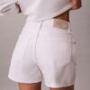Korkeavyötäröiset midi-Denim-shortsit
