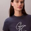 Korostettu logokuviollinen slim-mallinen T-paita