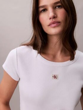 Kudottu Monologo Slim T-paita