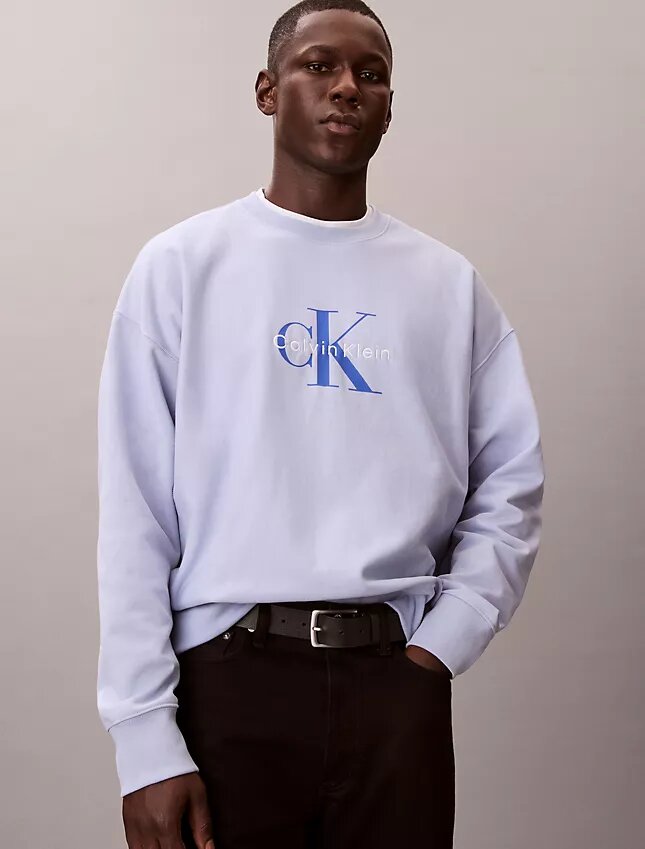 Laadukas frotee-paita, jossa Monogram-logo Laadukas frotee-paita, jossa Monogram-logo