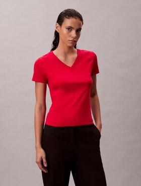 Liquid Cotton -rento V-kaula-T-paita
