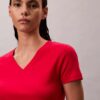 Liquid Cotton -rento V-kaula-T-paita Liquid Cotton -rento V-kaula-T-paita