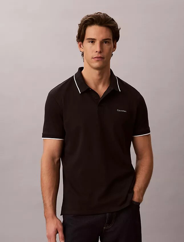 Liquid Touch -polo, jossa on reunus Liquid Touch -polo, jossa on reunus
