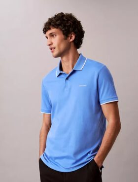 Liquid Touch -polo, jossa on reunus