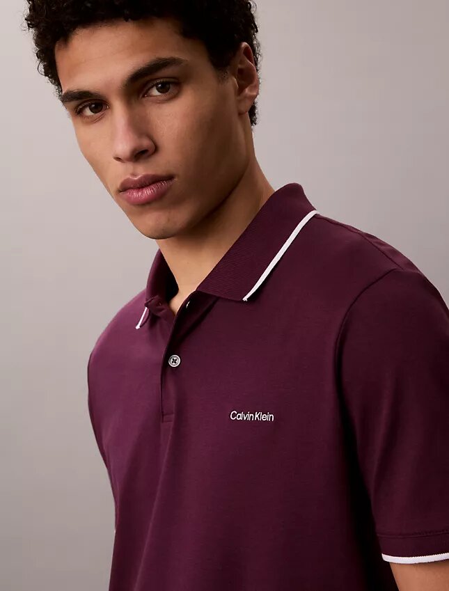 Liquid Touch -polo, jossa on reunus Liquid Touch -polo, jossa on reunus