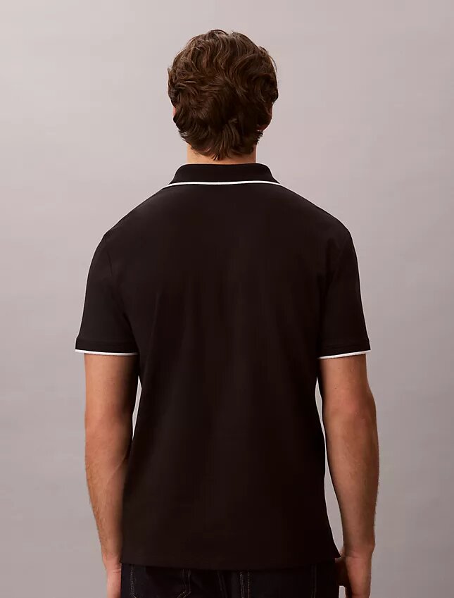 Liquid Touch -polo, jossa on reunus Liquid Touch -polo, jossa on reunus